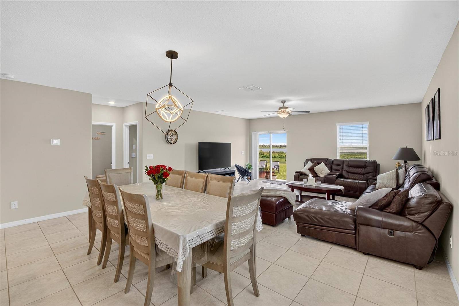 Image 29 of 80 For 31783 Sun Kettle Loop