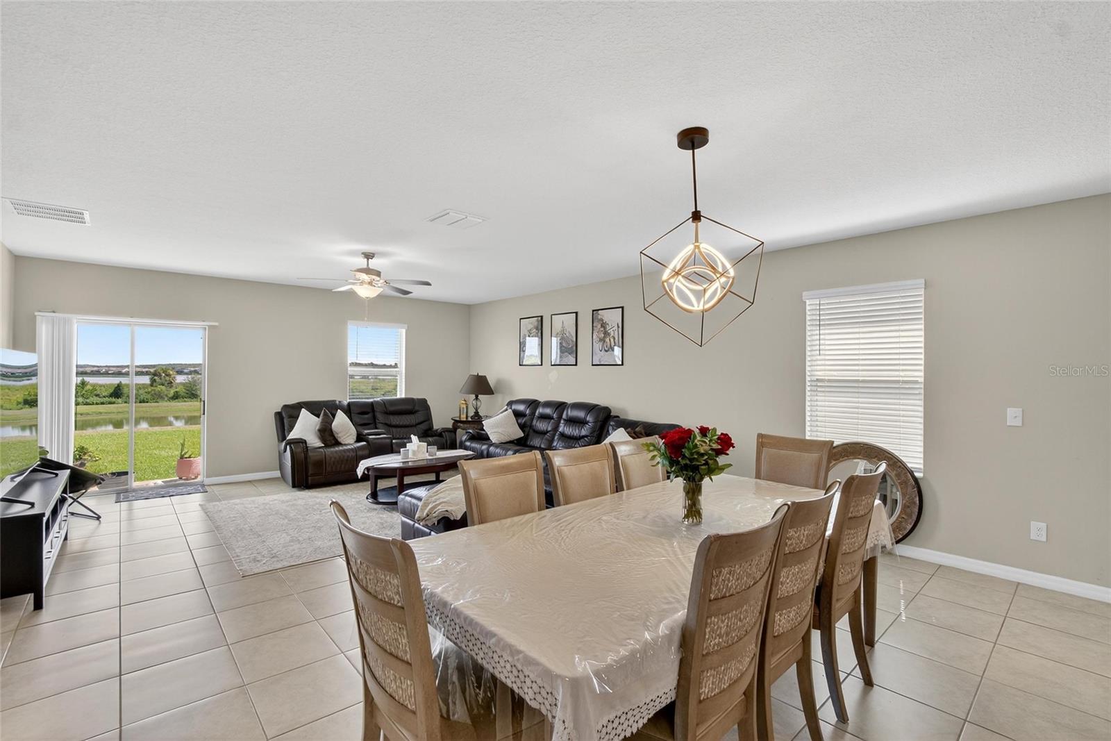 Image 32 of 80 For 31783 Sun Kettle Loop