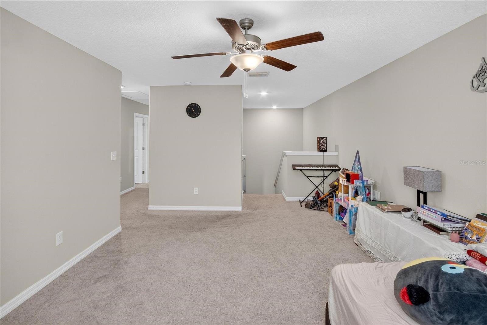 Image 41 of 80 For 31783 Sun Kettle Loop