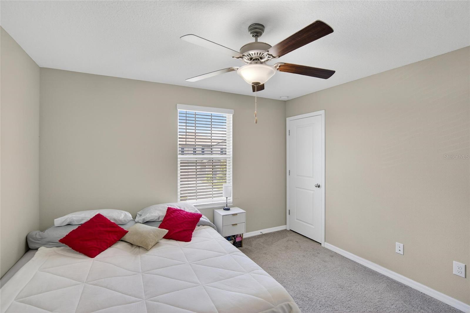 Image 48 of 80 For 31783 Sun Kettle Loop