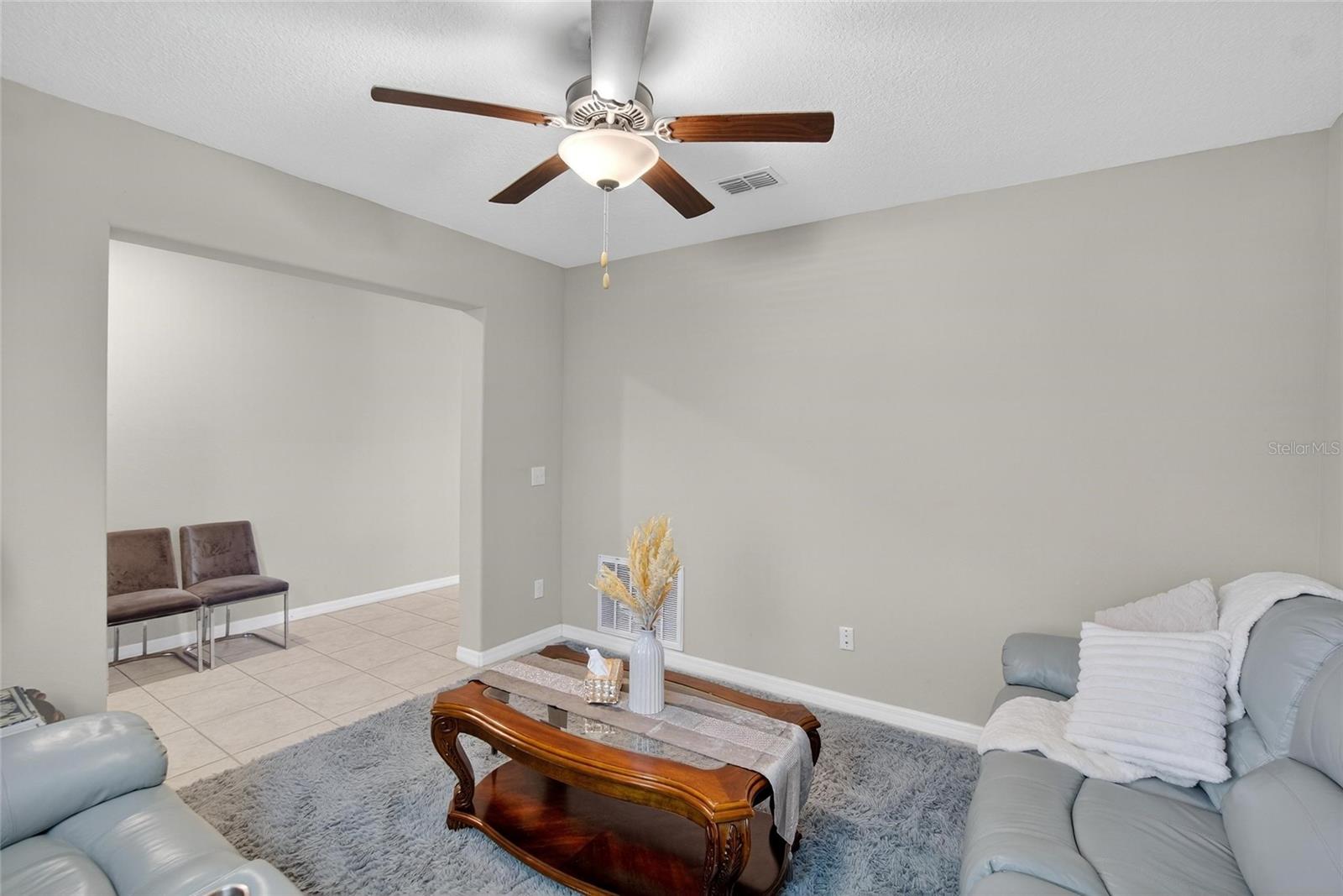 Image 9 of 80 For 31783 Sun Kettle Loop