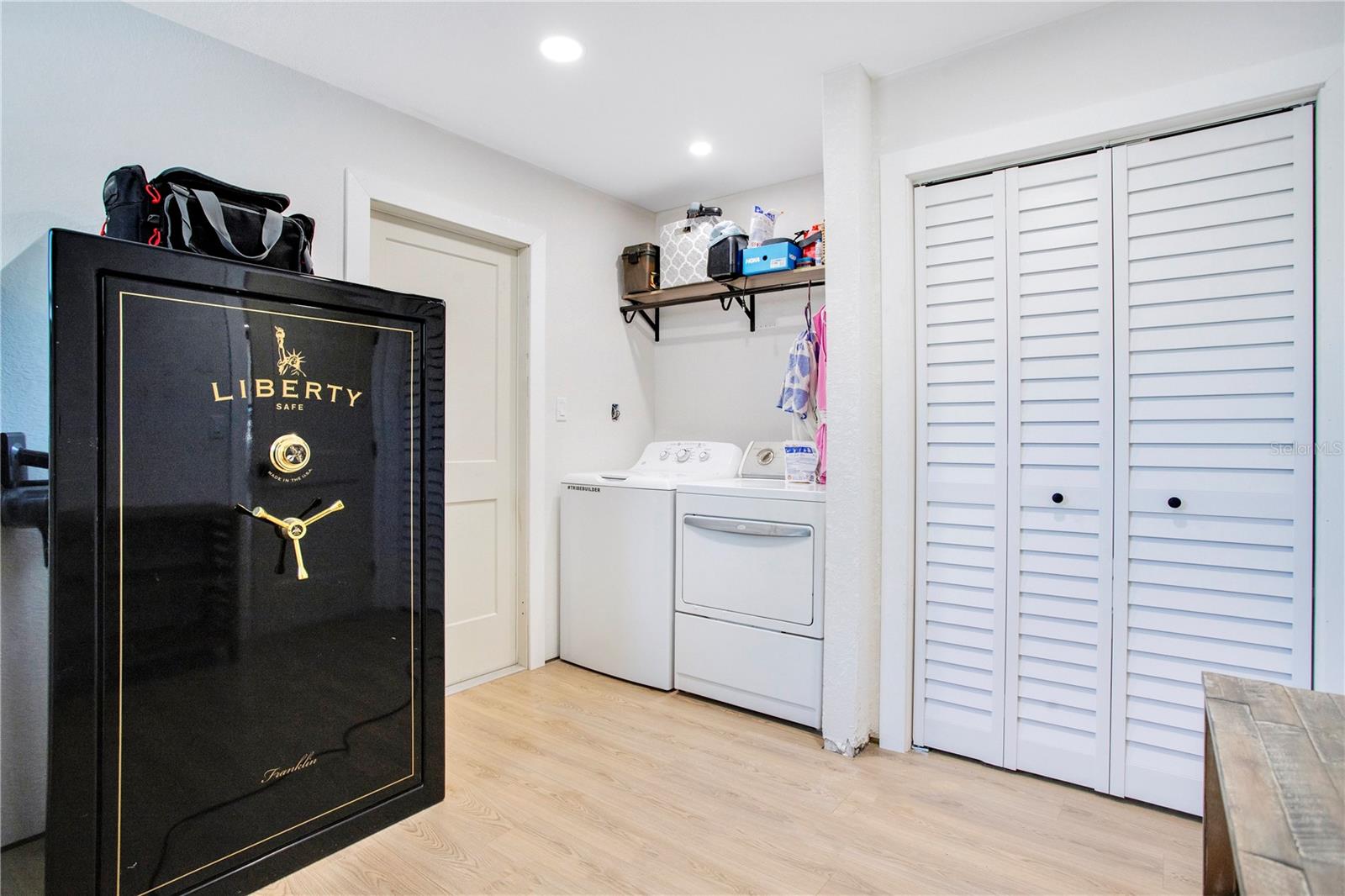 Image 17 of 24 For 2213 Hemerick Place