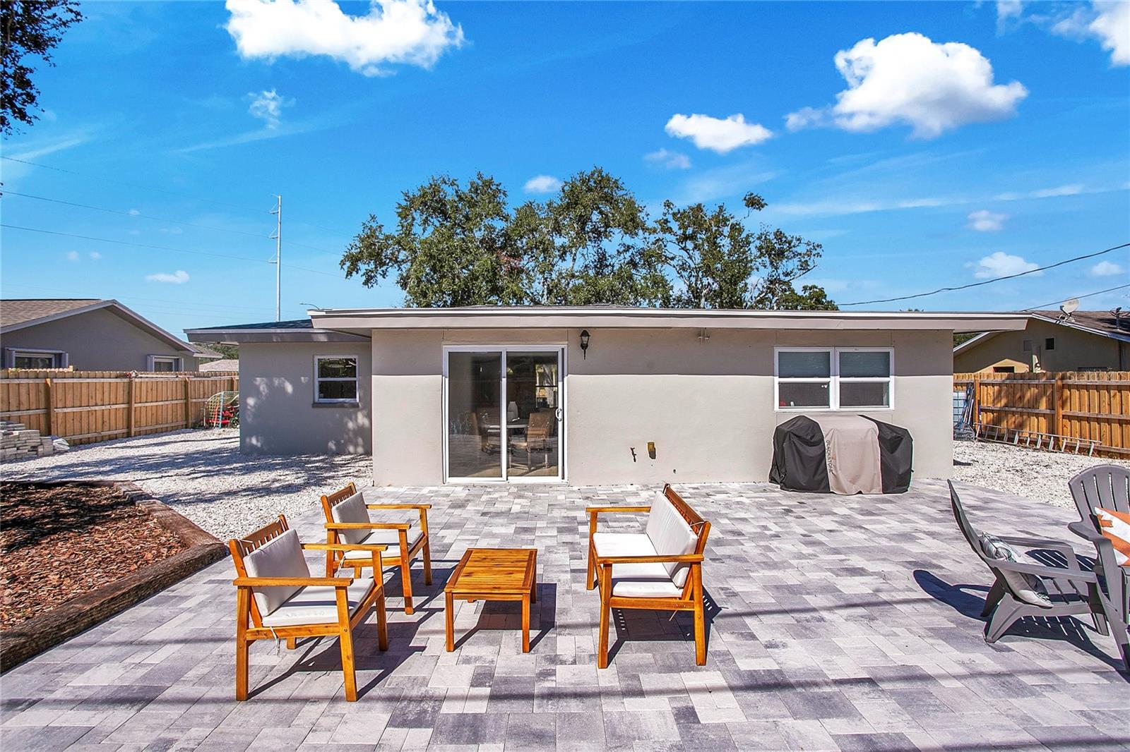 Image 18 of 24 For 2213 Hemerick Place