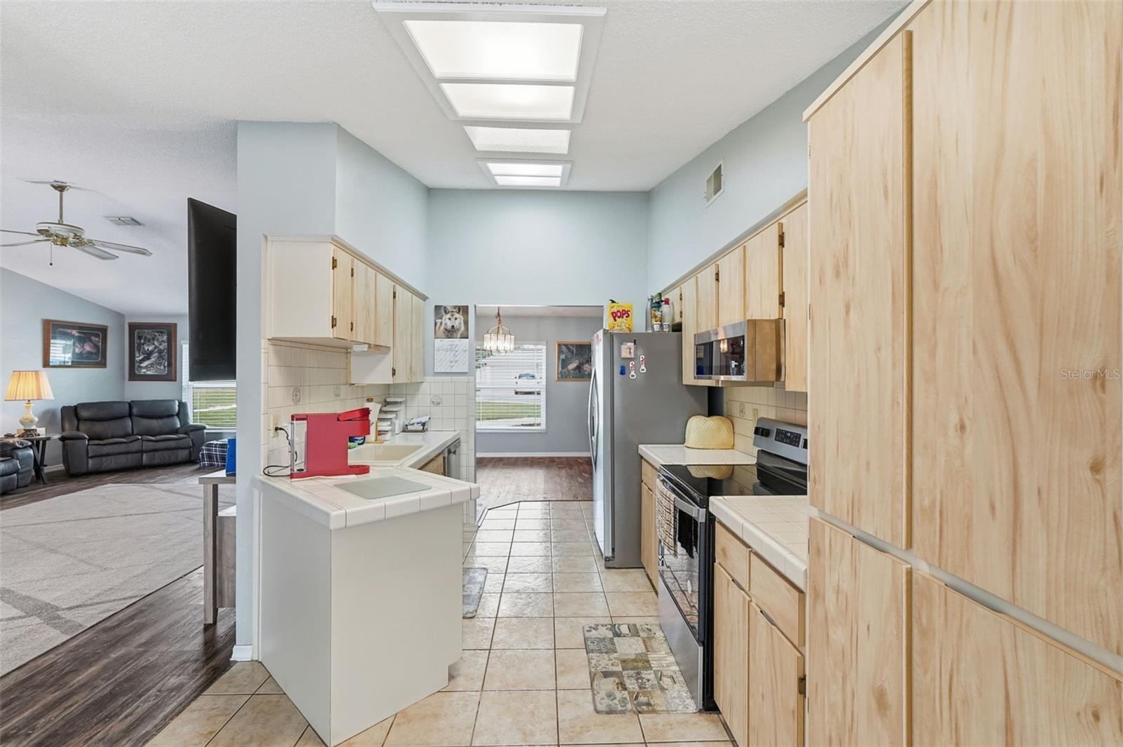 Image 13 of 42 For 10490 Little Street