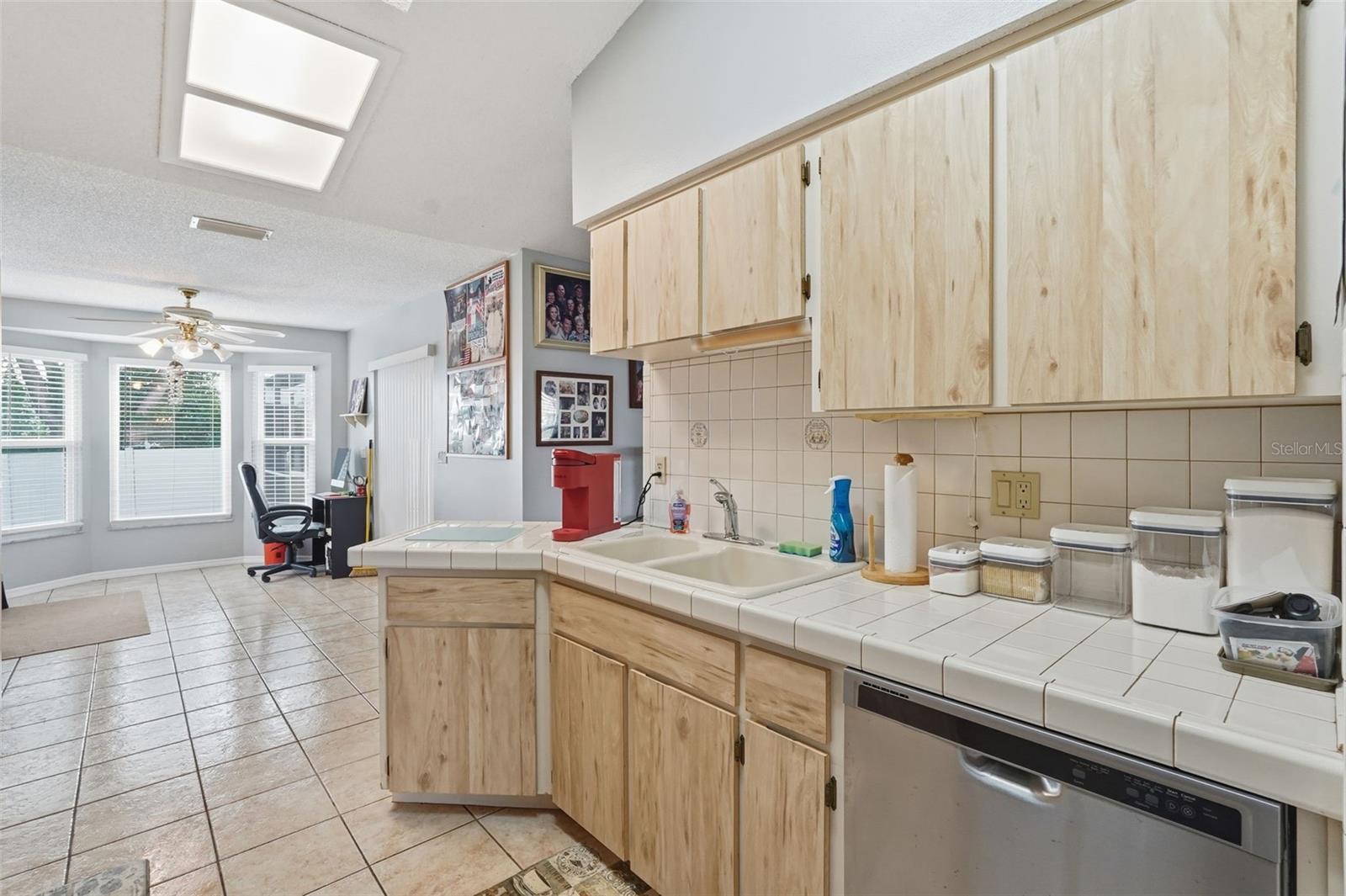 Image 14 of 42 For 10490 Little Street