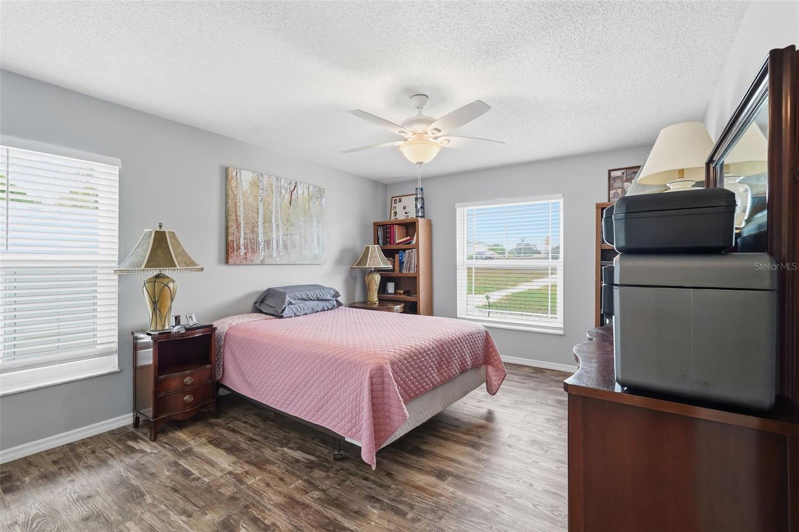 Image 25 of 42 For 10490 Little Street