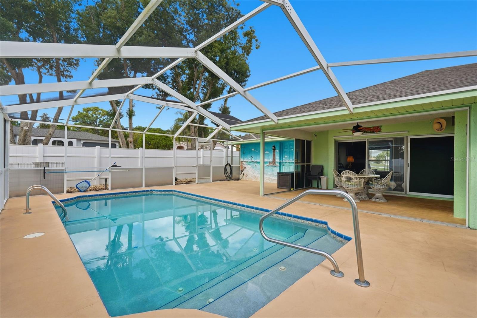 Image 32 of 42 For 10490 Little Street