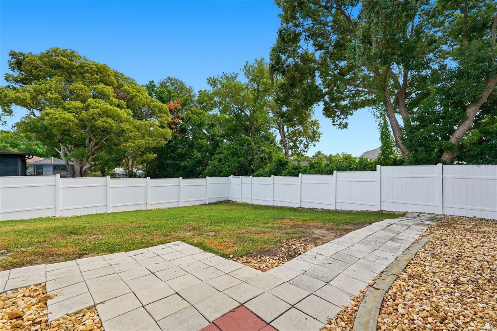 Image 35 of 42 For 10490 Little Street