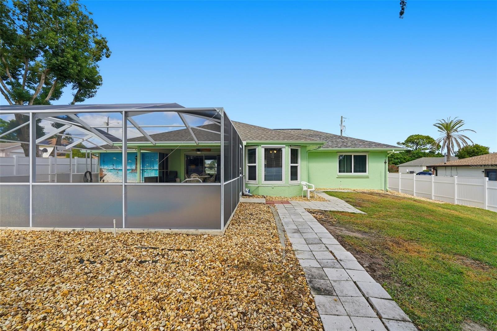 Image 36 of 42 For 10490 Little Street