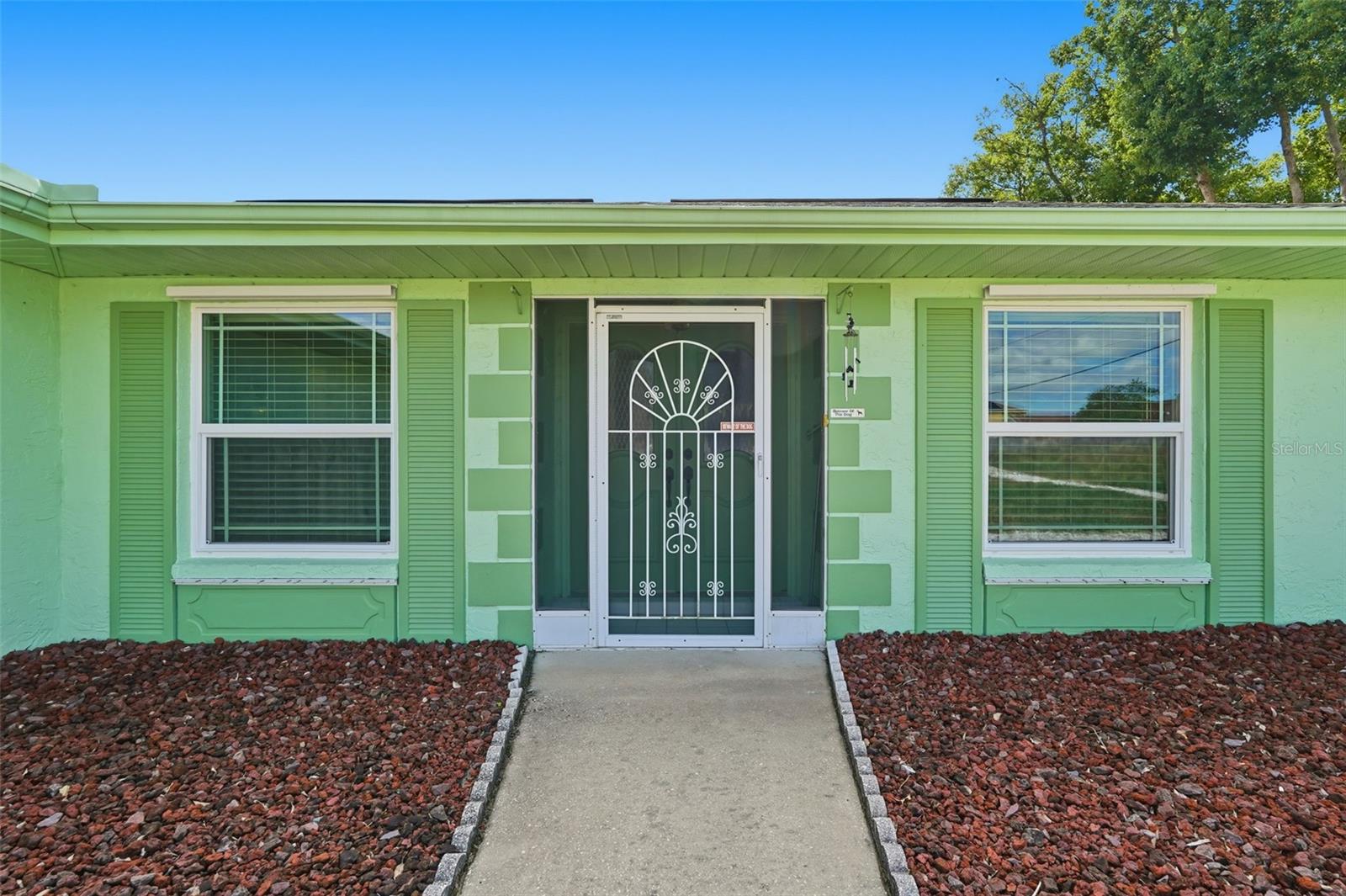 Image 6 of 42 For 10490 Little Street