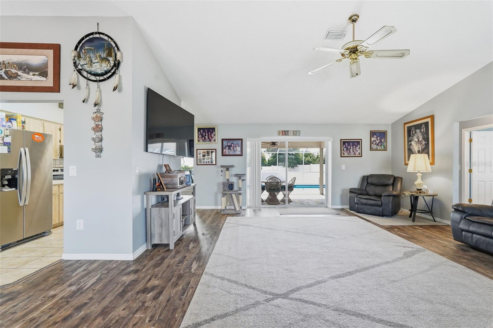 Image 9 of 42 For 10490 Little Street