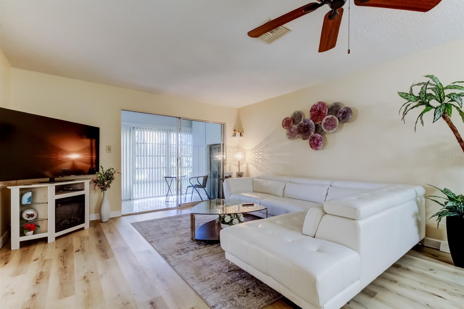 Image 19 of 46 For 601 Hercules Avenue 1201