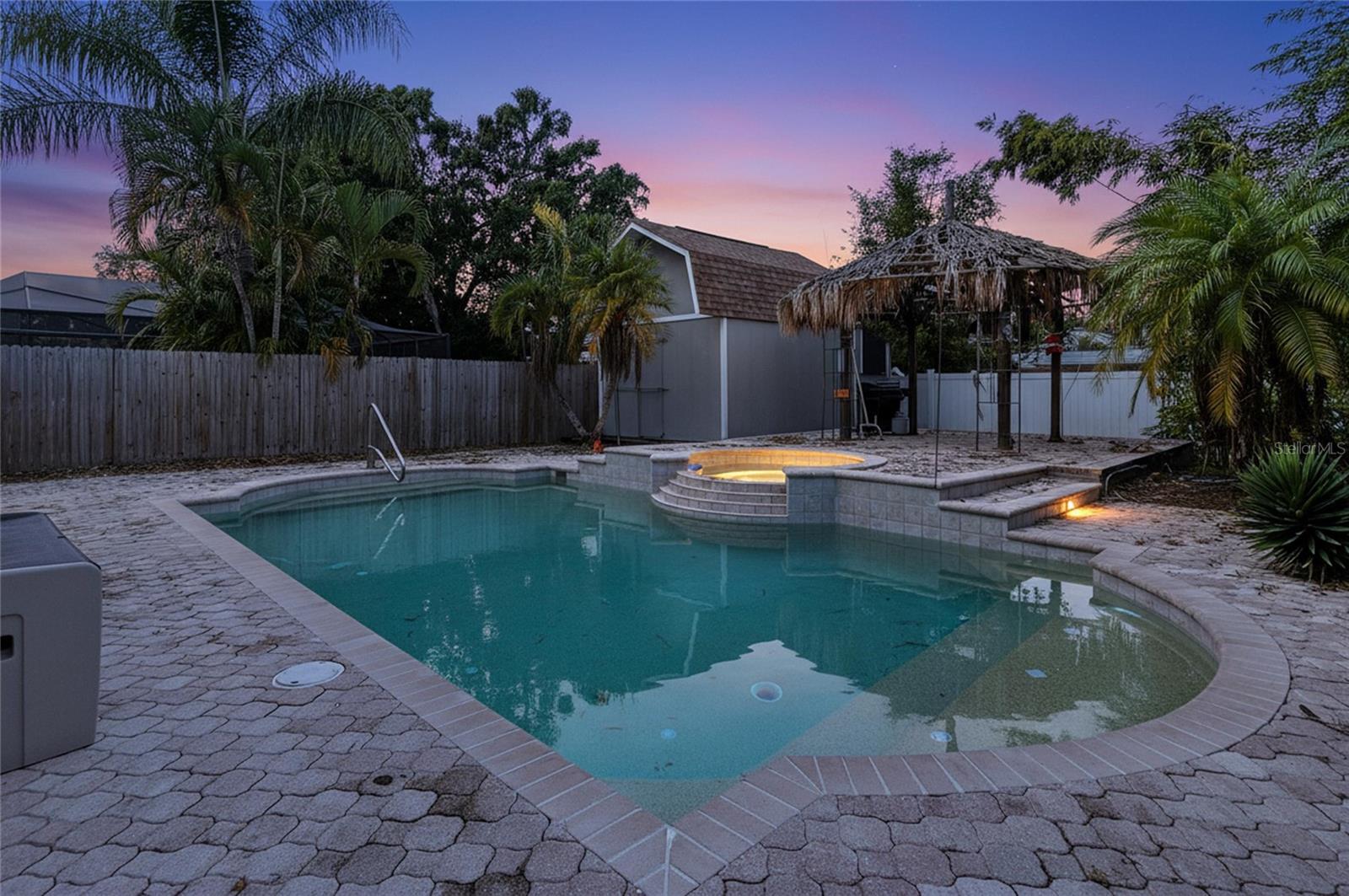 Image 34 of 40 For 210 Lee Street