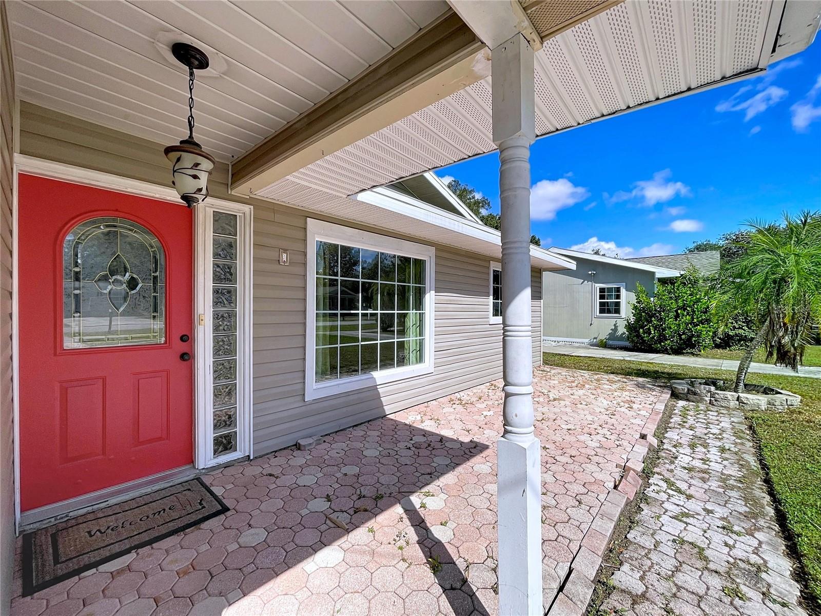 Image 4 of 40 For 210 Lee Street