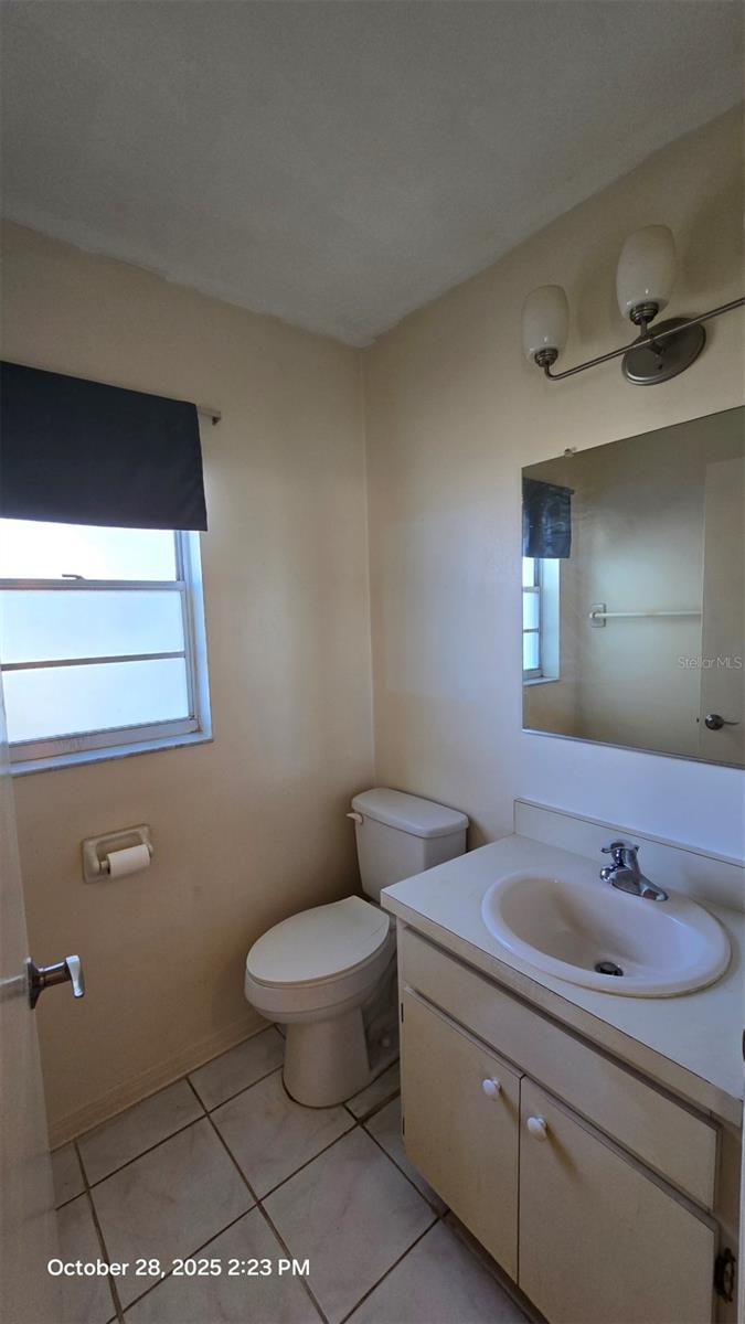 Image 12 of 23 For 1826 Foxhunt Drive B