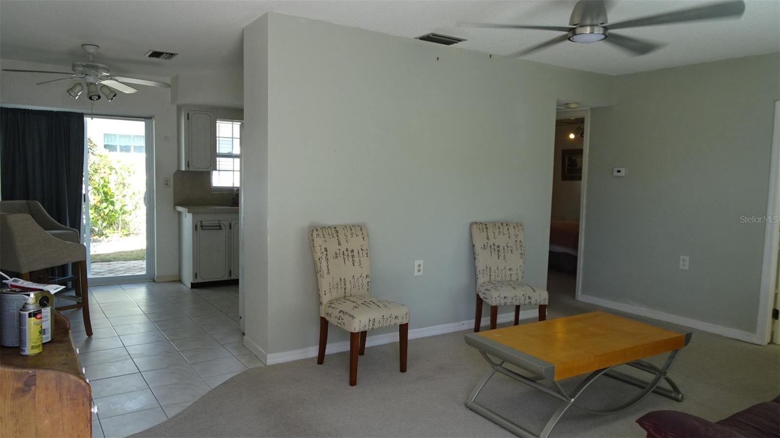 Image 2 of 33 For 7809 38th Terrace N