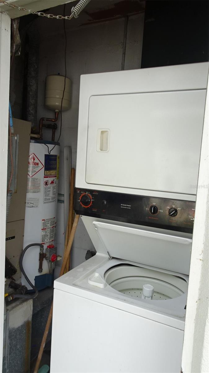 Image 24 of 33 For 7809 38th Terrace N