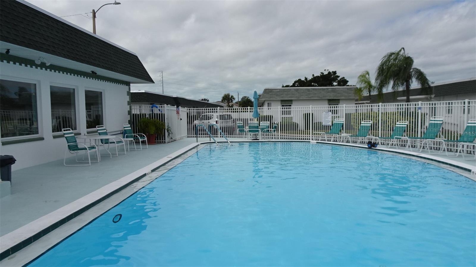 Image 26 of 33 For 7809 38th Terrace N