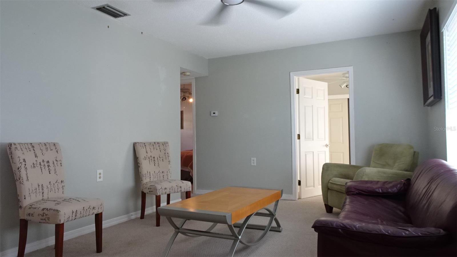 Image 3 of 33 For 7809 38th Terrace N