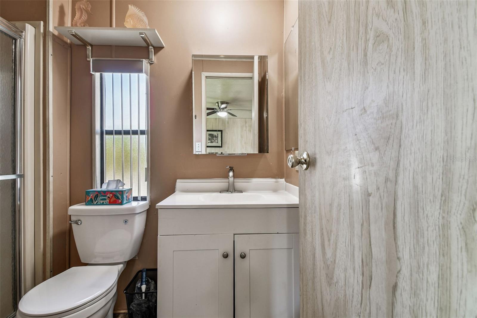 Image 34 of 77 For 12501 Ulmerton Road 182