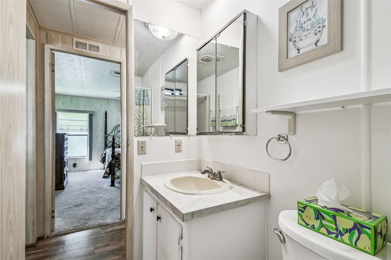 Image 44 of 77 For 12501 Ulmerton Road 182