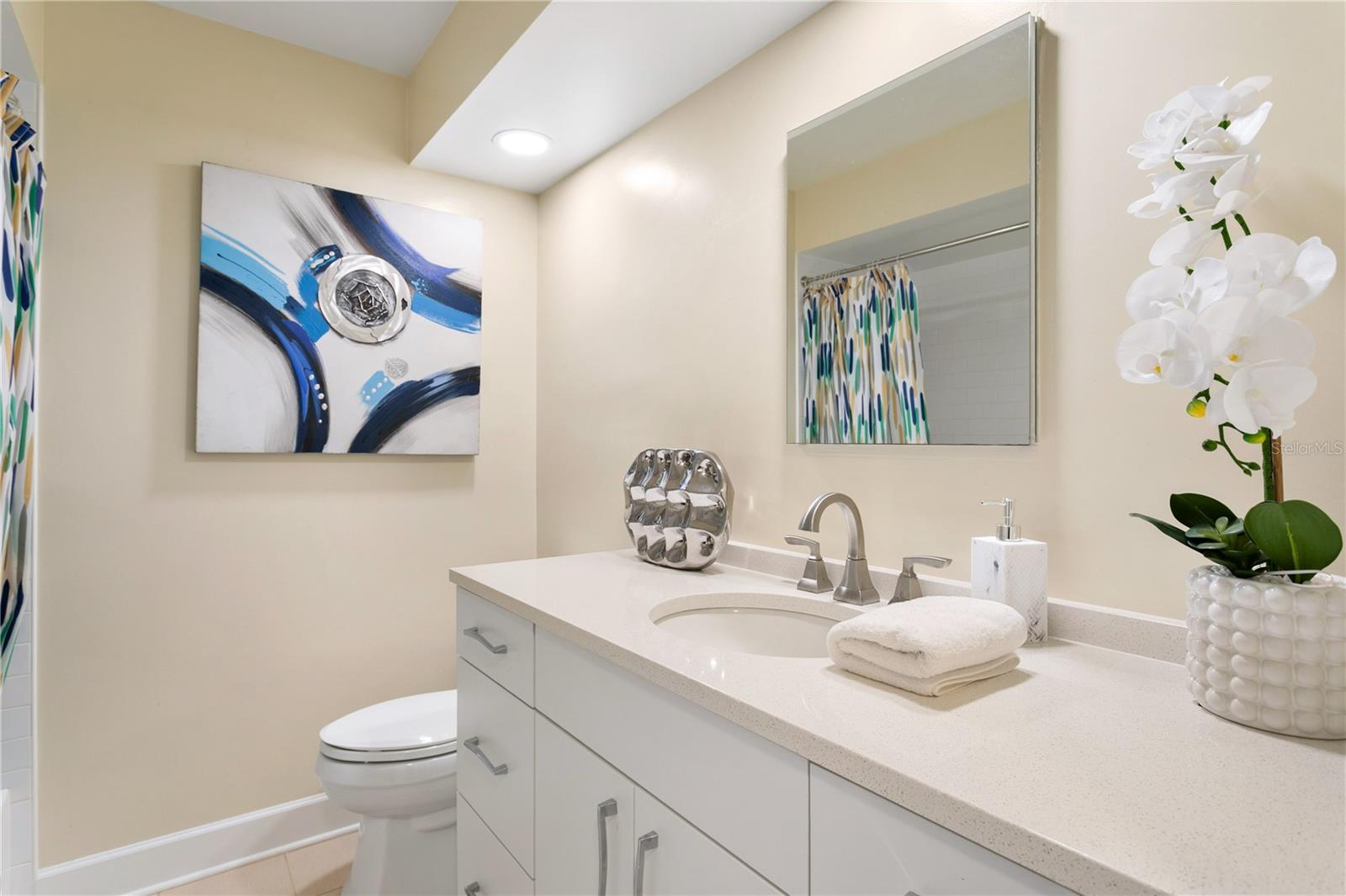 Image 32 of 93 For 936 31st Avenue Ne