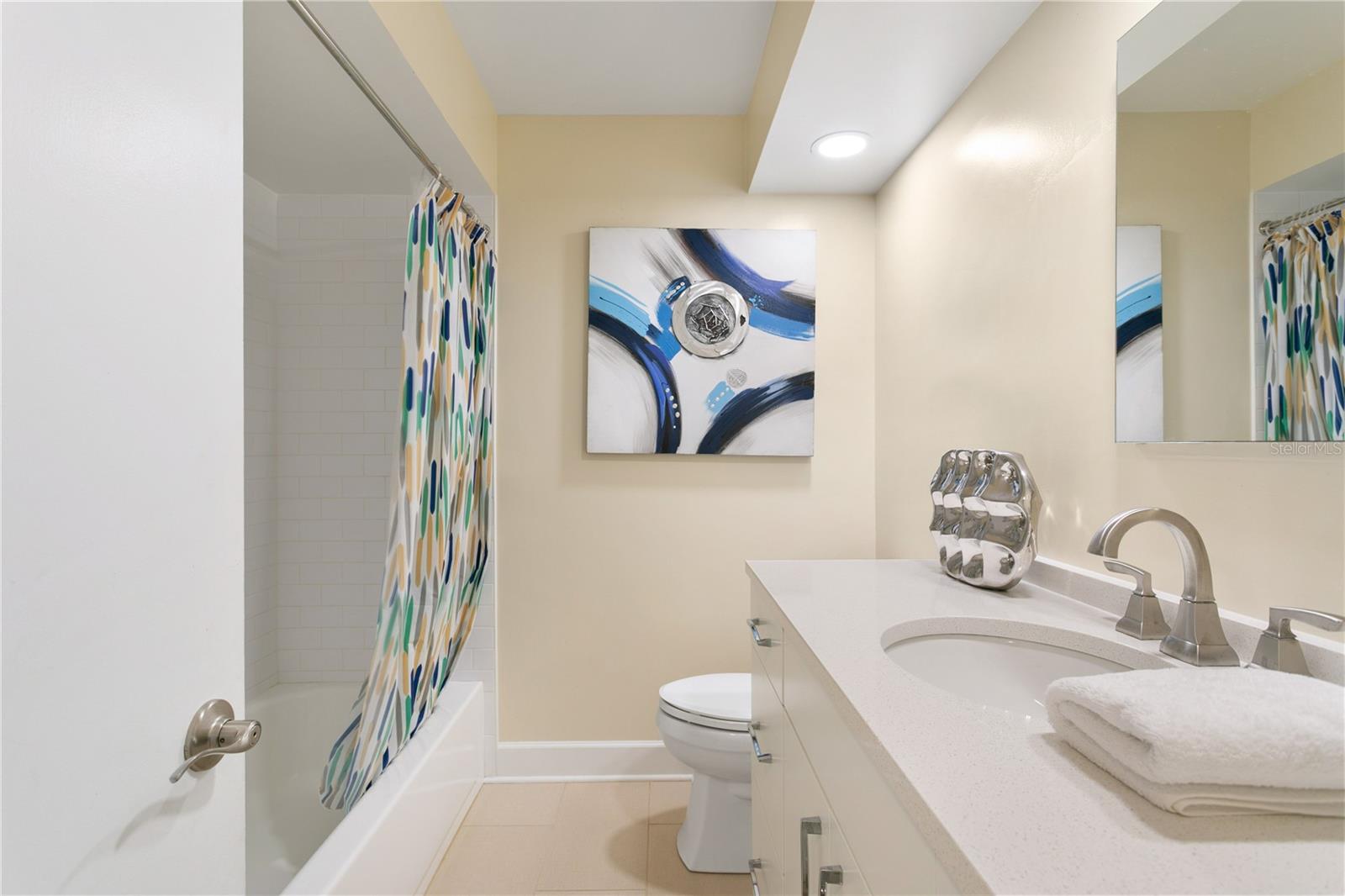 Image 33 of 93 For 936 31st Avenue Ne