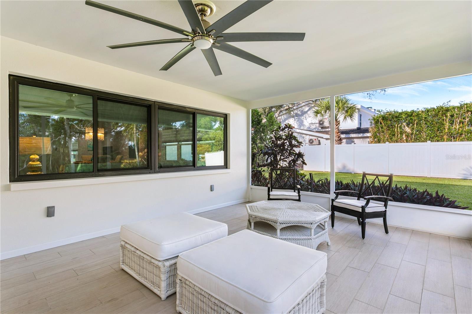 Image 34 of 93 For 936 31st Avenue Ne