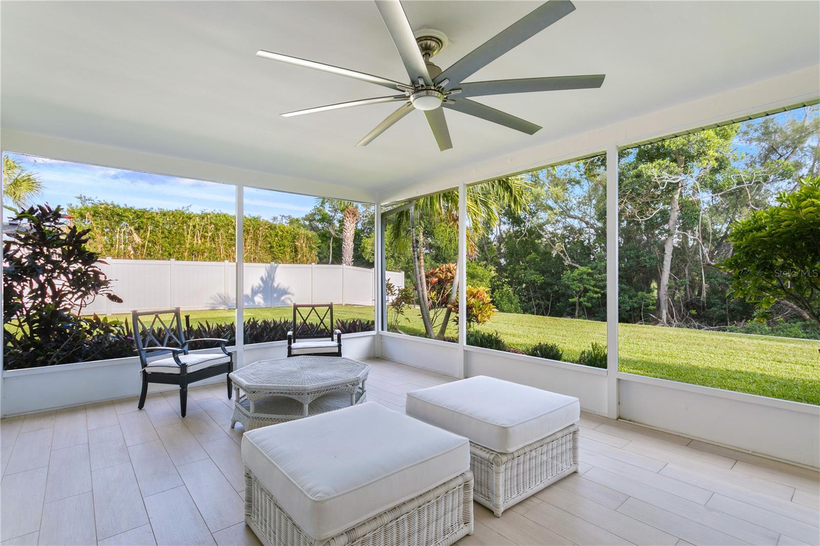 Image 35 of 93 For 936 31st Avenue Ne