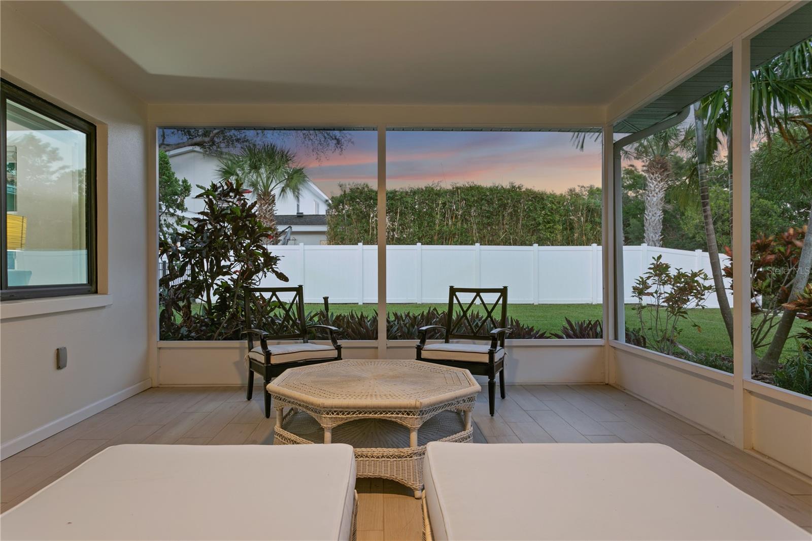 Image 45 of 93 For 936 31st Avenue Ne