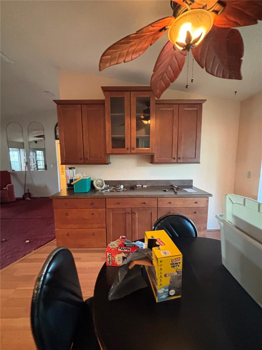 Image 13 of 63 For 7712 Willow Park Drive