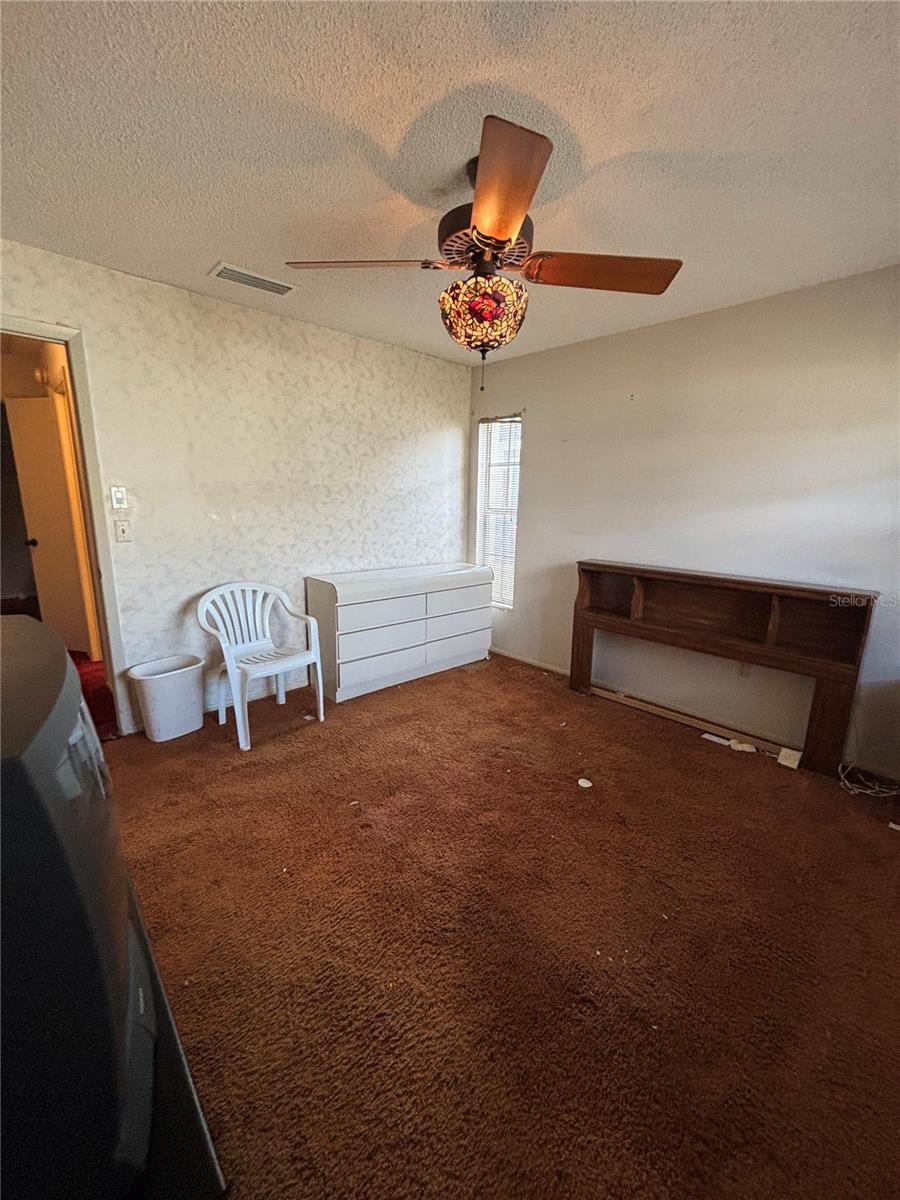 Image 21 of 63 For 7712 Willow Park Drive