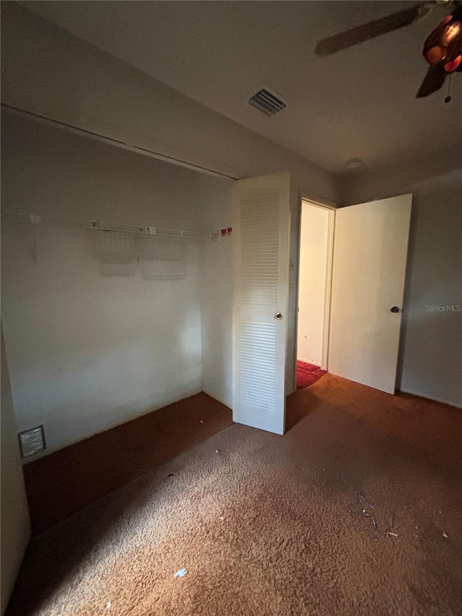 Image 26 of 63 For 7712 Willow Park Drive