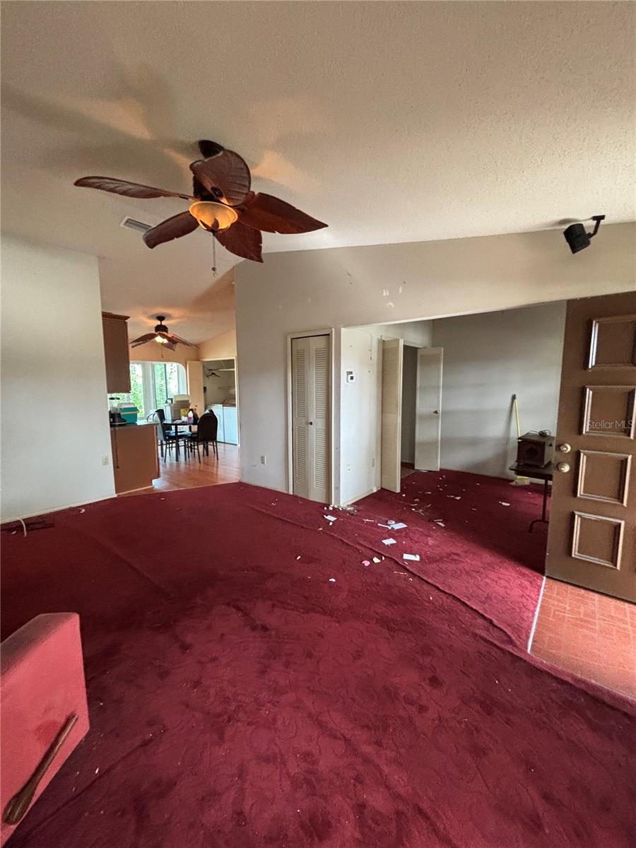 Image 3 of 63 For 7712 Willow Park Drive