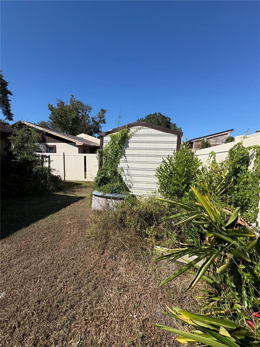 Image 35 of 63 For 7712 Willow Park Drive