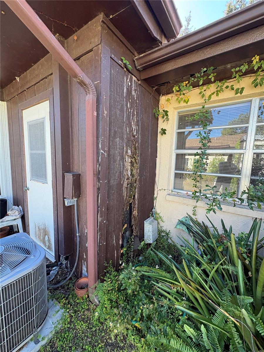 Image 44 of 63 For 7712 Willow Park Drive