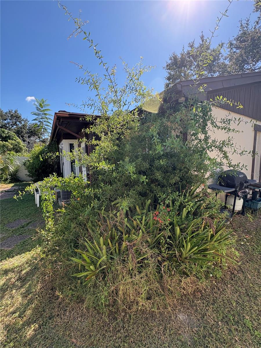 Image 47 of 63 For 7712 Willow Park Drive