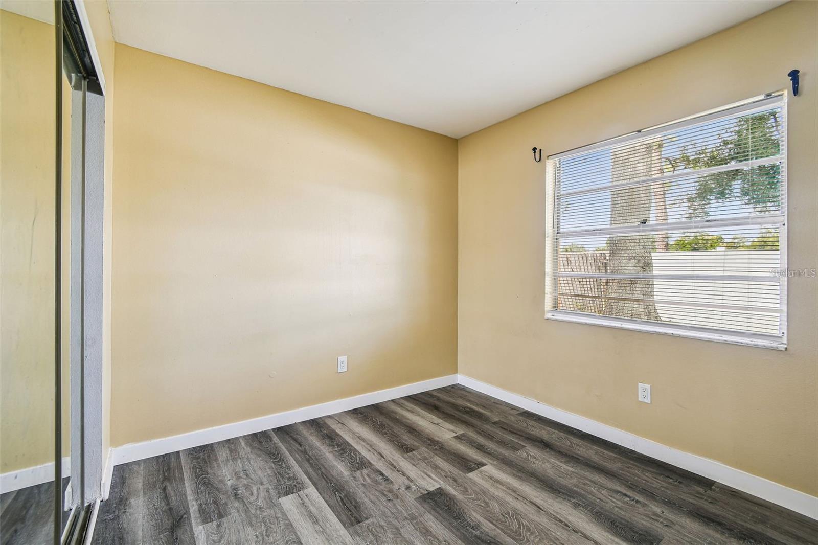 Image 7 of 22 For 10930 Brightside Drive