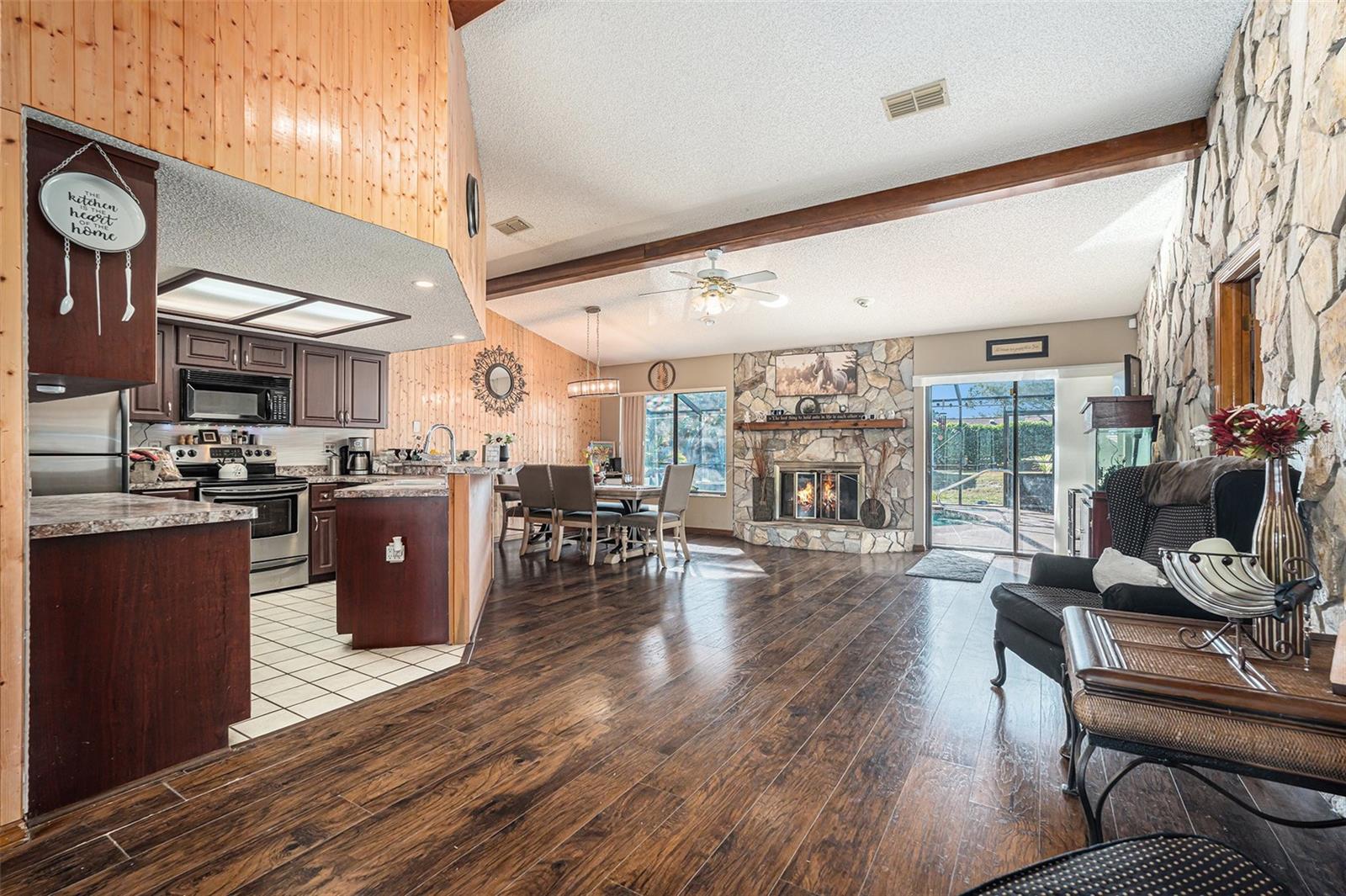 Image 12 of 33 For 8212 Delaware Drive