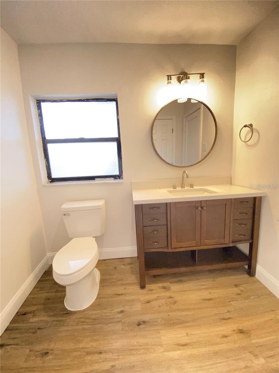 Image 34 of 43 For 2400 13th Avenue S