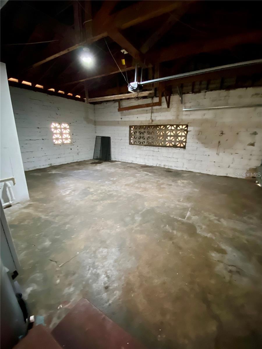 Image 40 of 43 For 2400 13th Avenue S