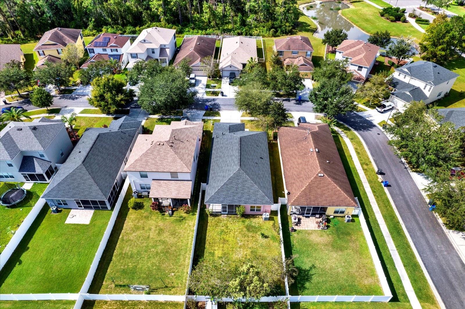 Image 21 of 39 For 20118 Bay Cedar Avenue