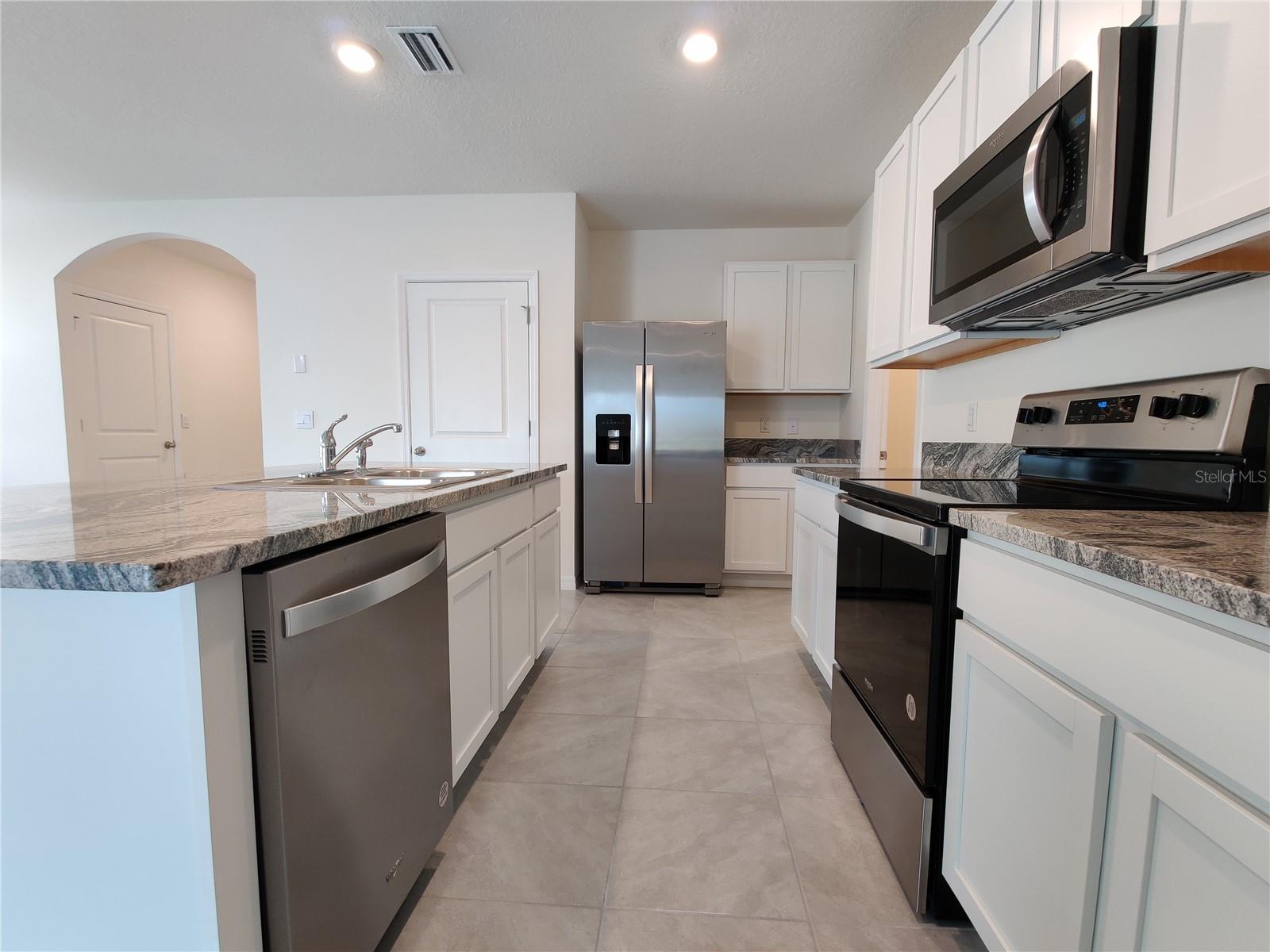 Image 7 of 32 For 10515 Penny Gale Loop