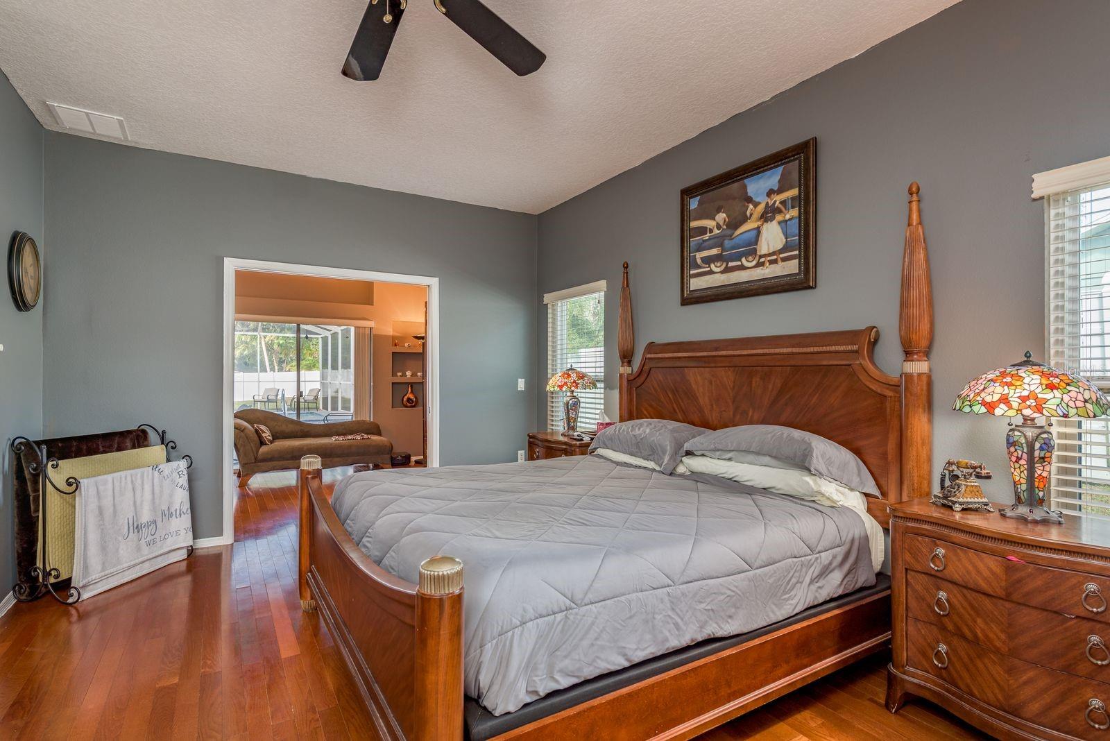 Image 14 of 40 For 3206 Enisgrove Drive E