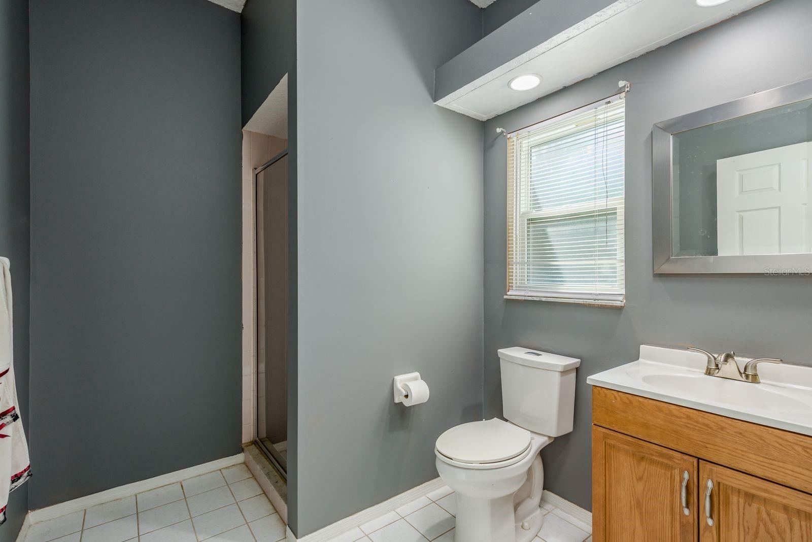 Image 19 of 40 For 3206 Enisgrove Drive E