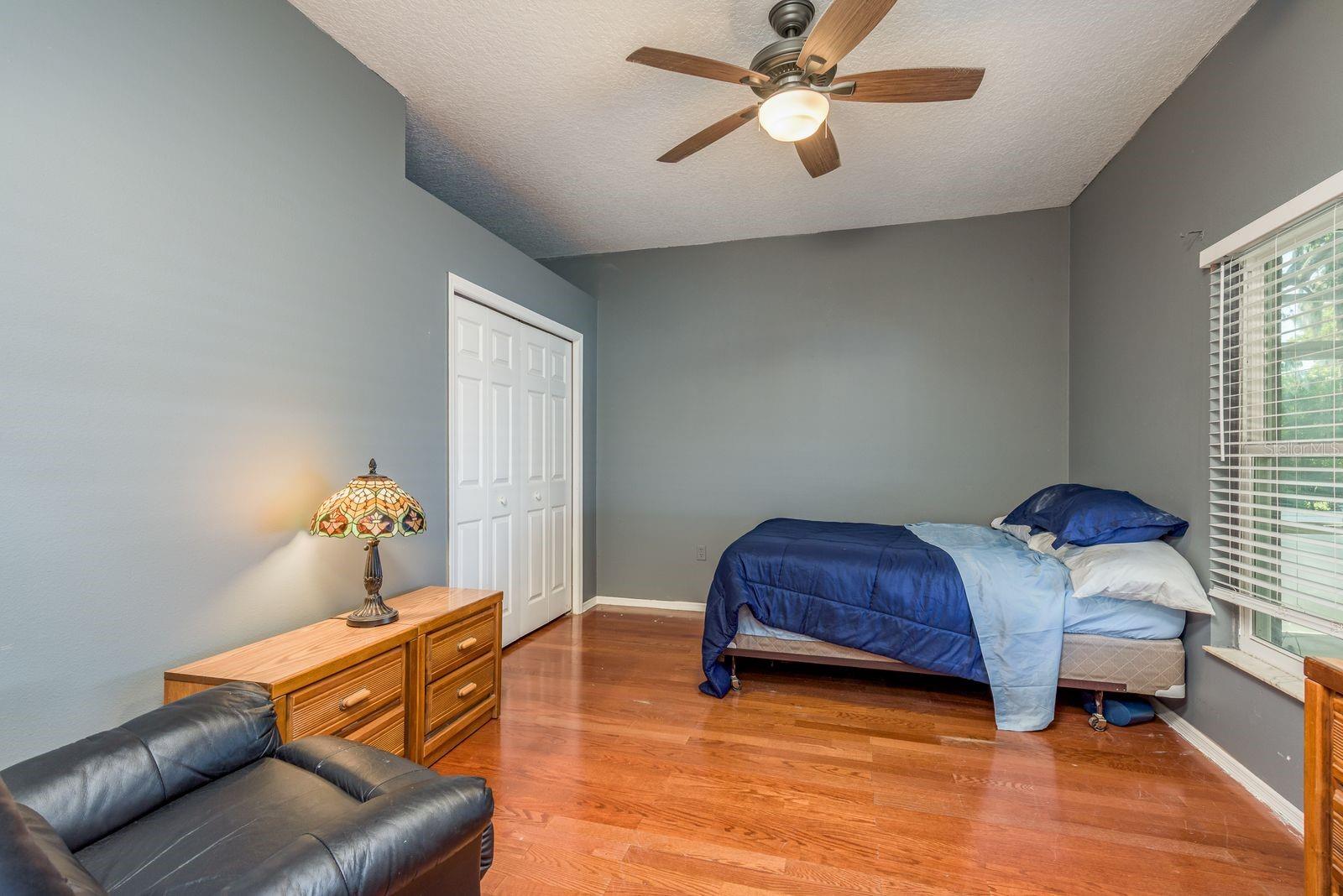 Image 22 of 40 For 3206 Enisgrove Drive E