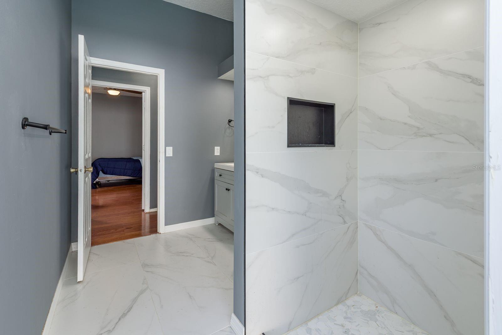 Image 24 of 40 For 3206 Enisgrove Drive E