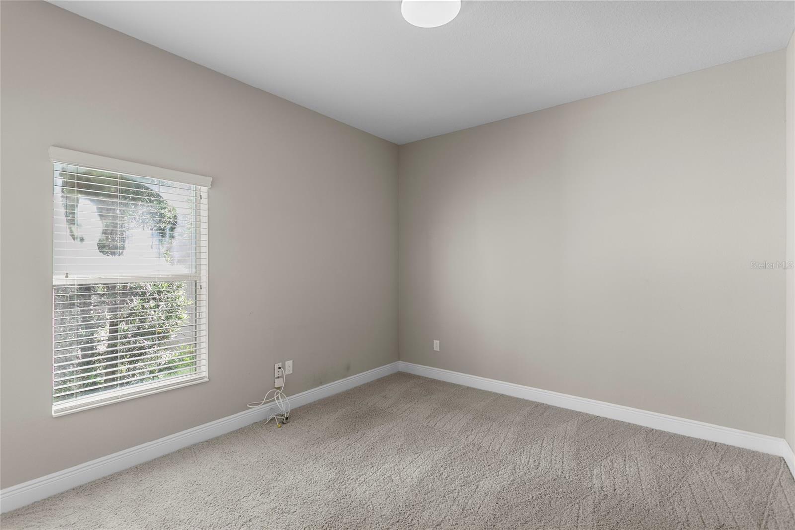 Image 34 of 87 For 19303 Water Maple Drive