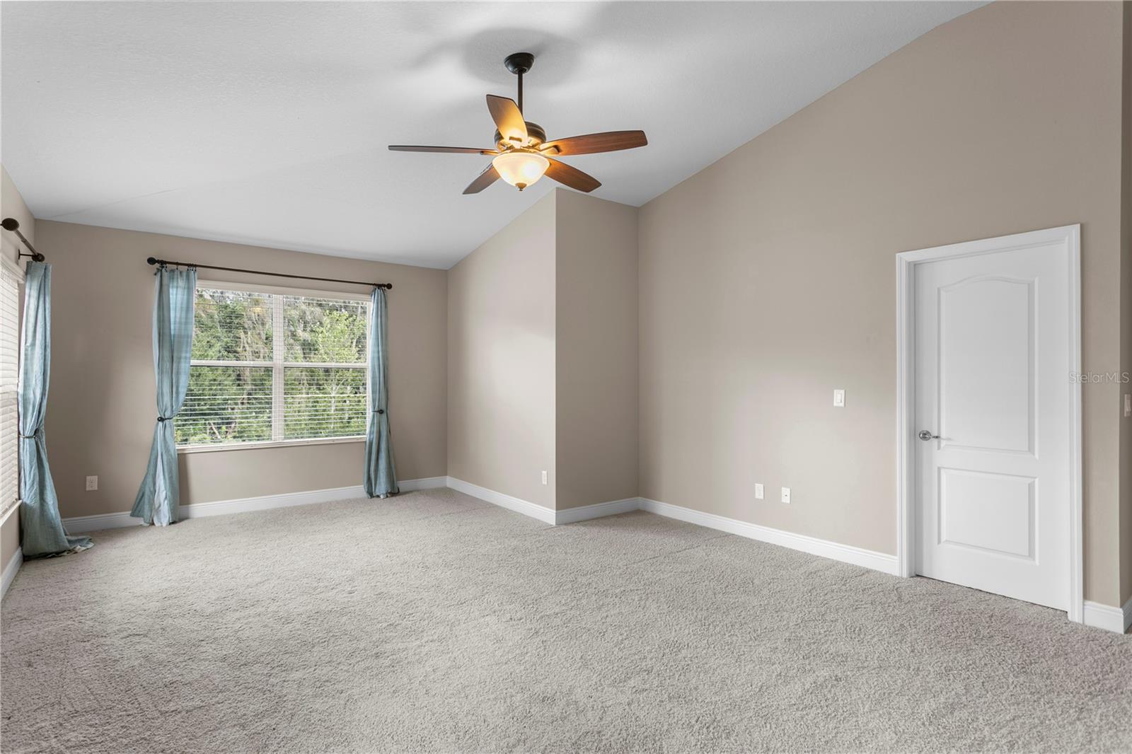 Image 40 of 87 For 19303 Water Maple Drive