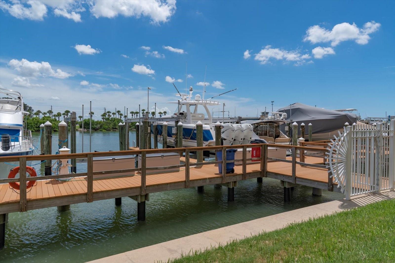 Image 26 of 28 For 601 American Legion Drive 9